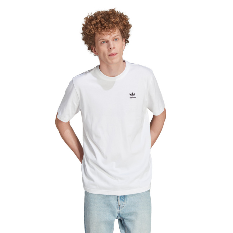 camiseta-adidas-back-and-front-trefoil-boxy-white-black-0