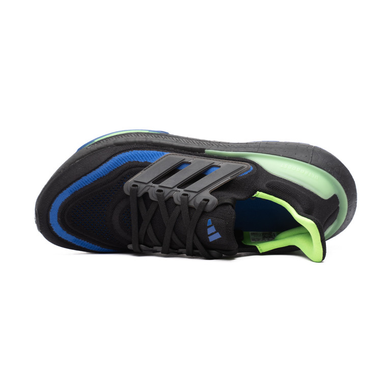 zapatilla-adidas-ultraboost-light-negro-4