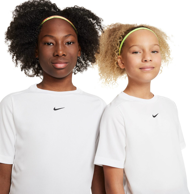 camiseta-nike-dri-fit-multi-nino-white-black-2.jpg