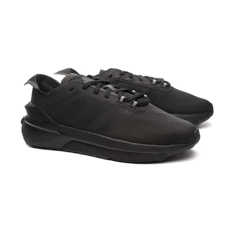 zapatilla-adidas-avryn-core-black-core-black-carbon-0