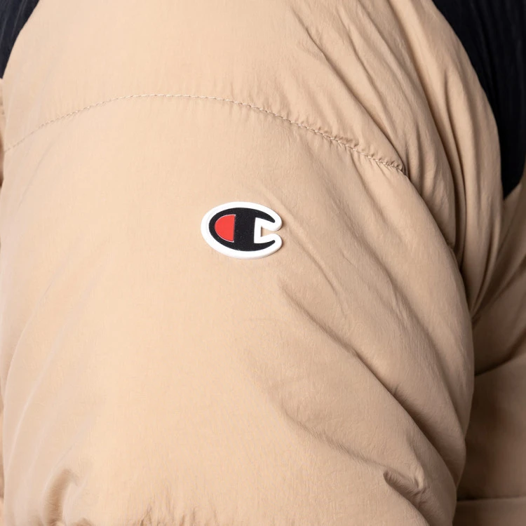 cazadora-champion-outdoor-small-logo-mujer-beige-4