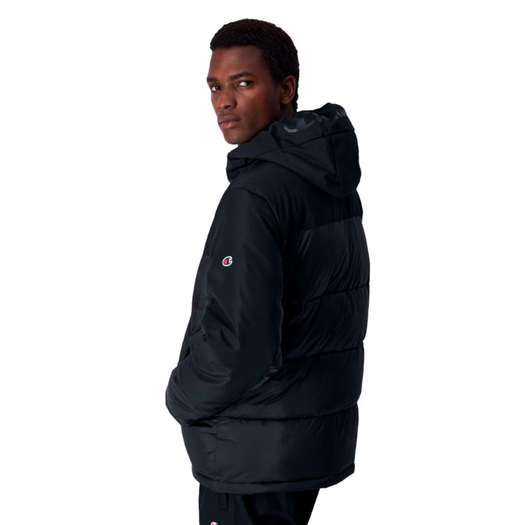 cazadora-champion-outdoor-small-logo-black-1