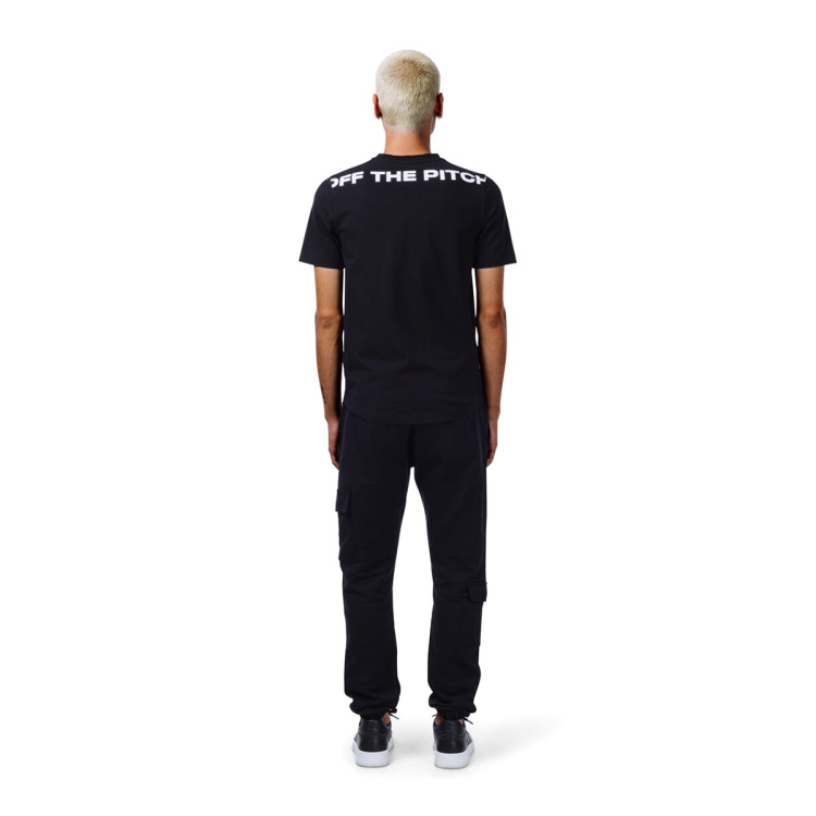 camiseta-off-the-pitch-pitch-black-1.jpg