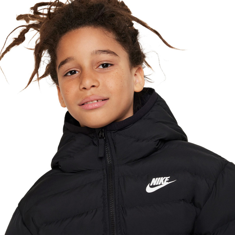 cazadora-nike-sportswear-low-synfleece-adp-nino-black-black-white-4.jpg
