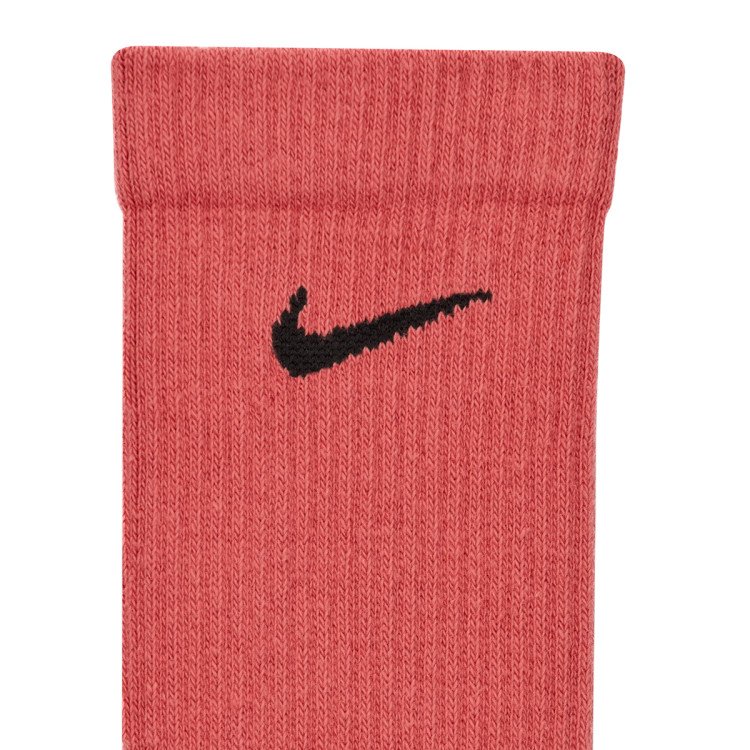 calcetines-nike-everyday-plus-cushioned-adobeuniversity-red-bronzine-guava-ice-3.jpg