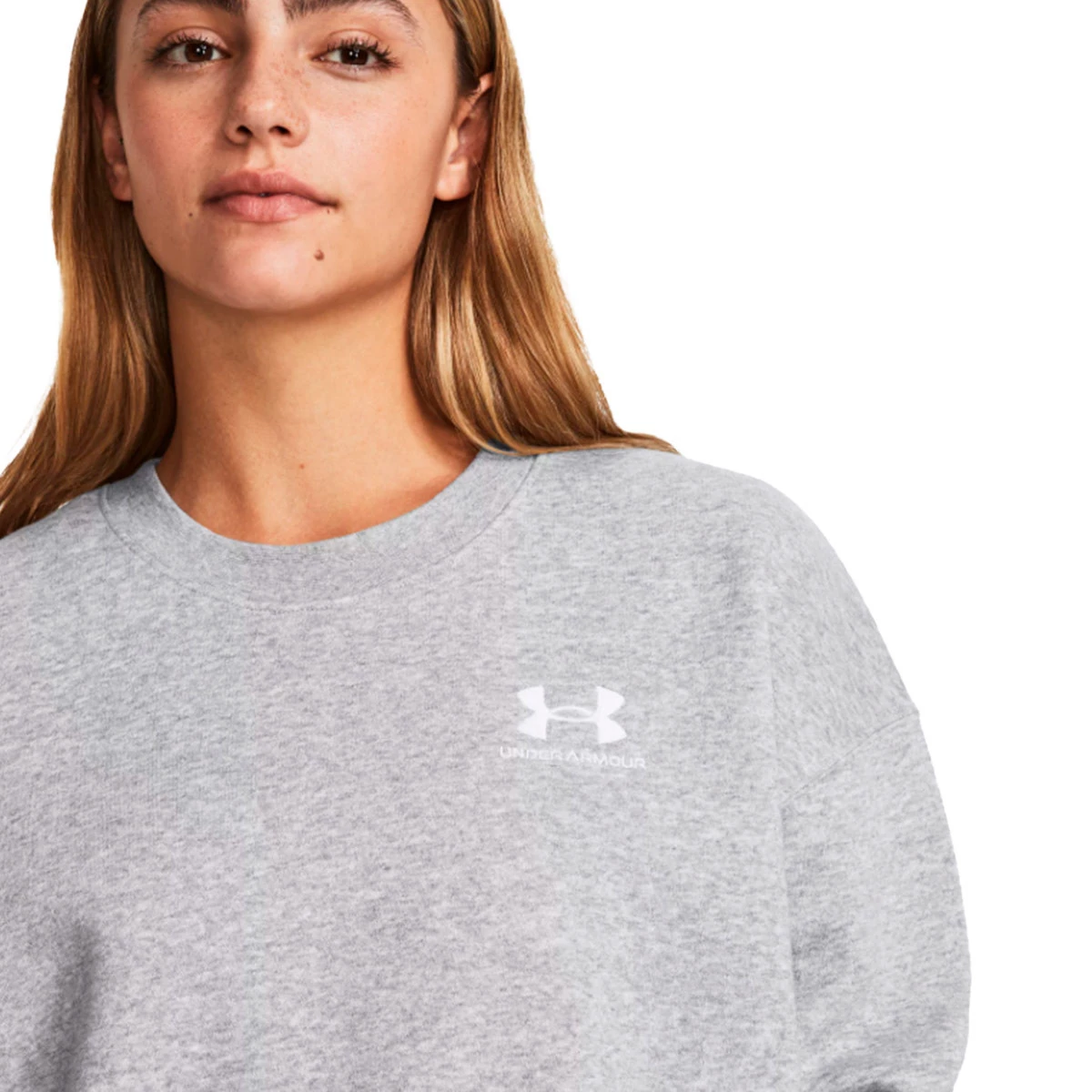 Sweatshirt Under Armour Essential Fleece Crew Mulher Mod Grey Light  Heather-White - Fútbol Emotion