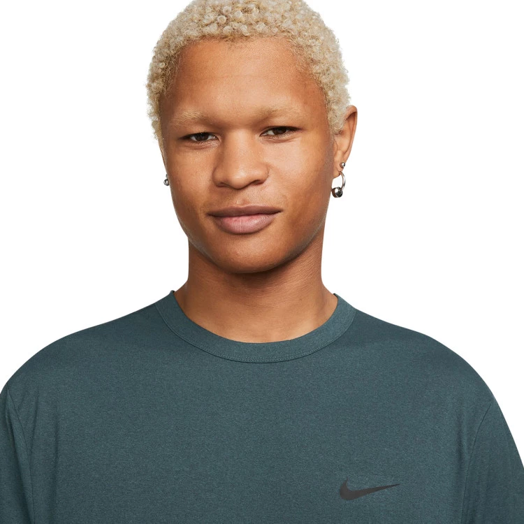 camiseta-nike-dri-fit-hyverse-deep-jungle-black-2