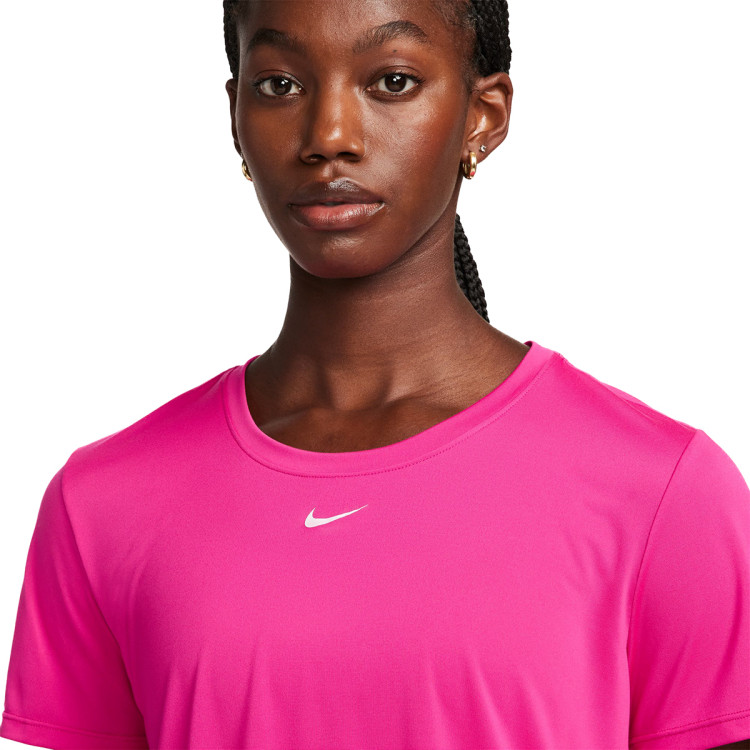 camiseta-nike-dri-fit-one-mujer-fireberry-white-2.jpg