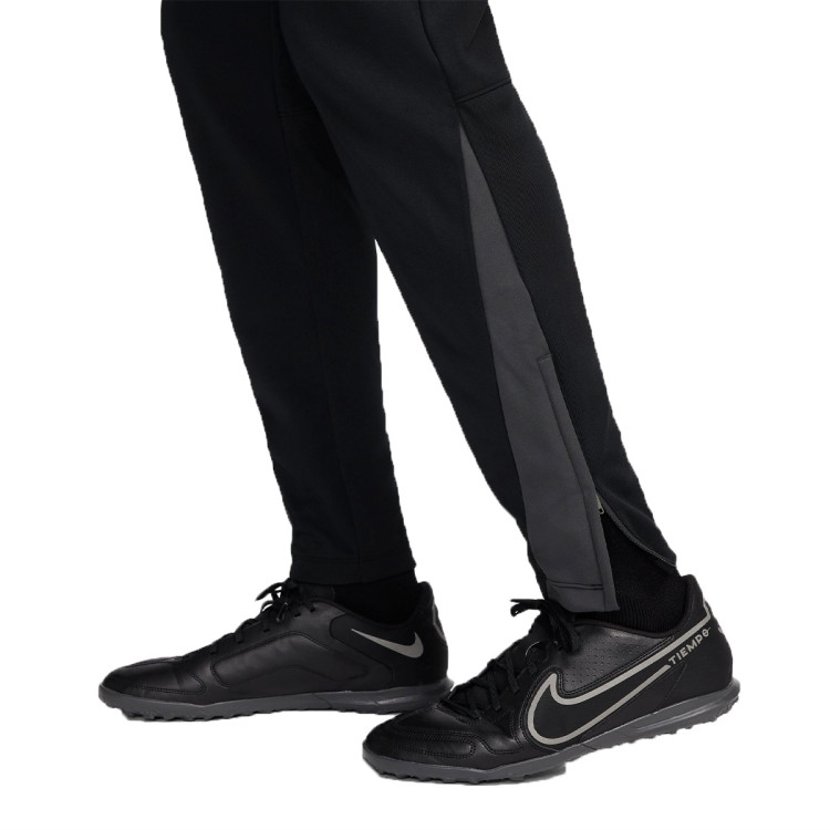 pantalon-largo-nike-therma-fit-academy-winter-warrior-black-anthracite-reflective-silver-3