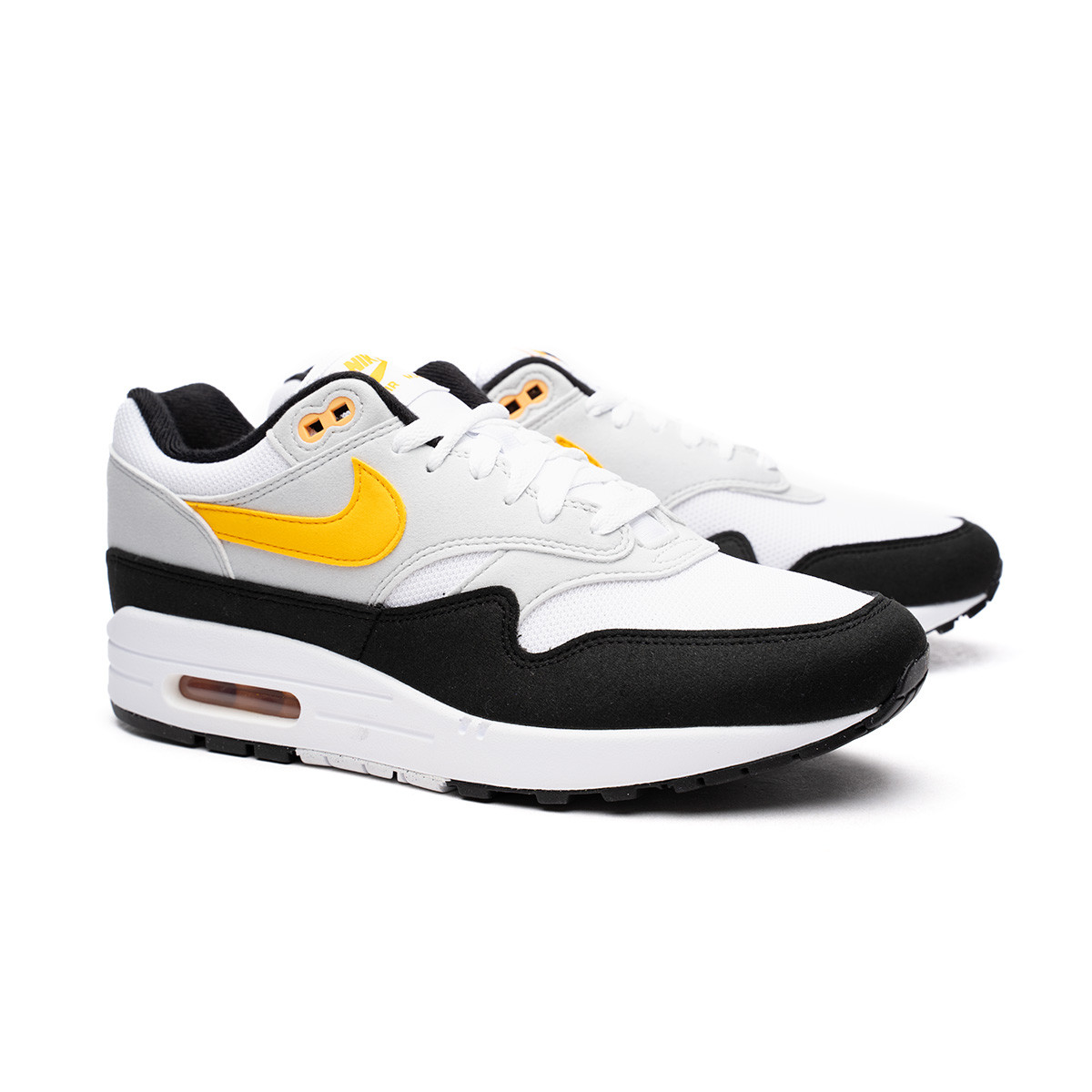 nike air max 1 trainer white