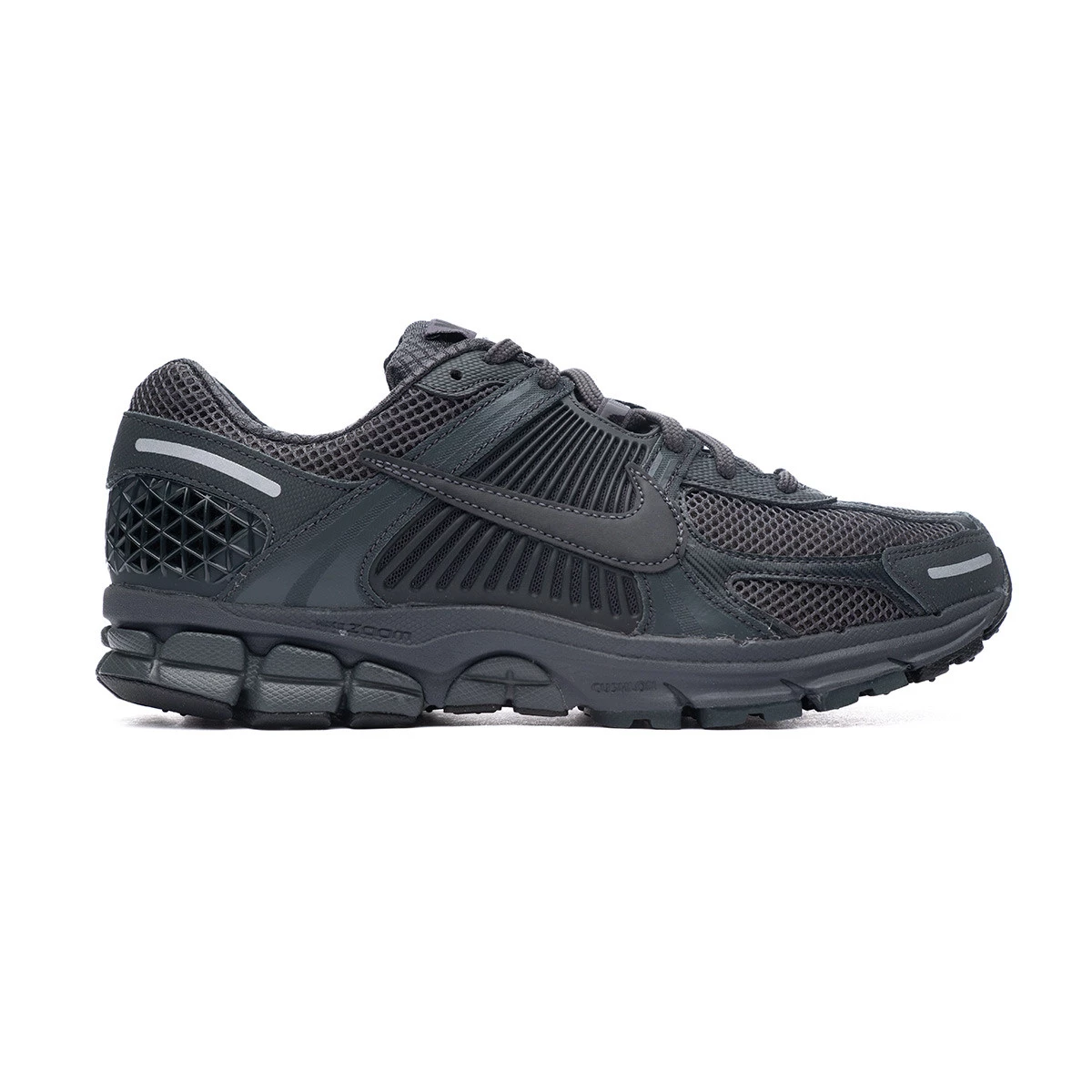 Trainers Nike Zoom Vomero 5 Sp Anthracite Anthracite Black Wolf Grey Futbol Emotion