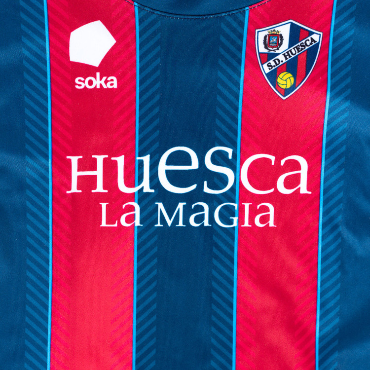 conjunto-soka-sd-huesca-primera-equipacion-bebe-2023-2024-blue-red-light-blue-3.jpg