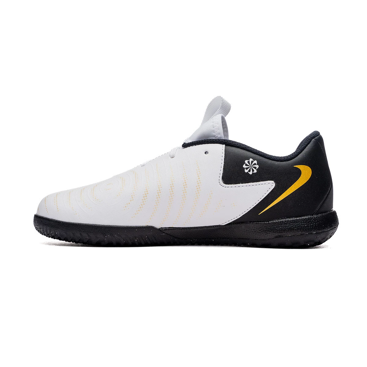 Indoor boots Nike Kids Phantom GX II Academy IC White Black Mtlc Gold Coin Futbol Emotion