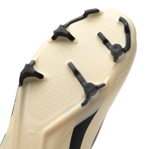 OUTSOLE-3