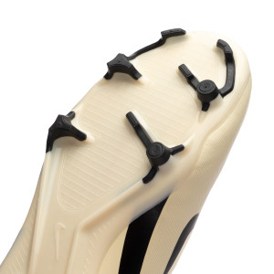 OUTSOLE-3