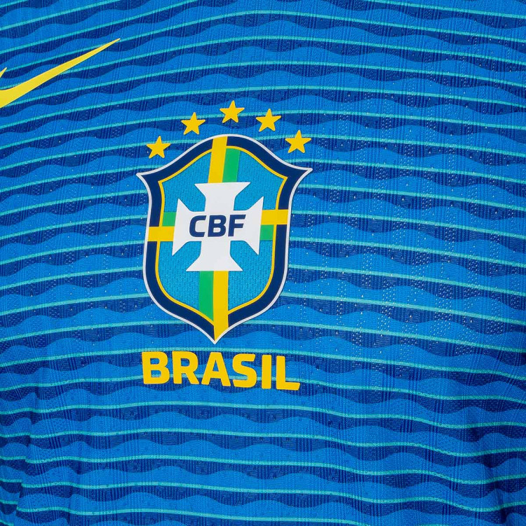camiseta-nike-brasil-segunda-equipacion-authentic-copa-america-2024-azul-cielo-2