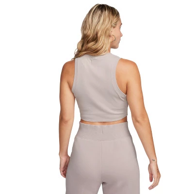 Top Femme Essentials