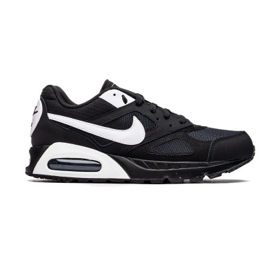Air Max Ivo Trainers
