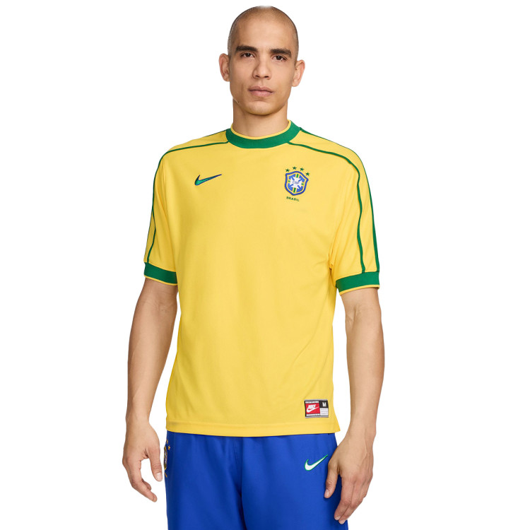 Jersey Nike Brazil Special Edition Copa America 2024 Varsity Maize Pine Green Lucky Green Futbol Emotion
