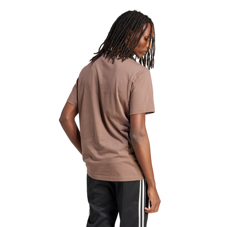 camiseta-adidas-trefoil-essentials-earth-strata-1