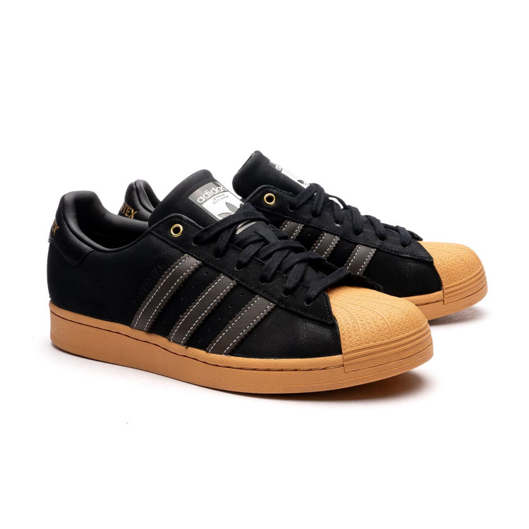 zapatilla-adidas-superstar-gtx-core-black-gum-3-shadow-olive-0