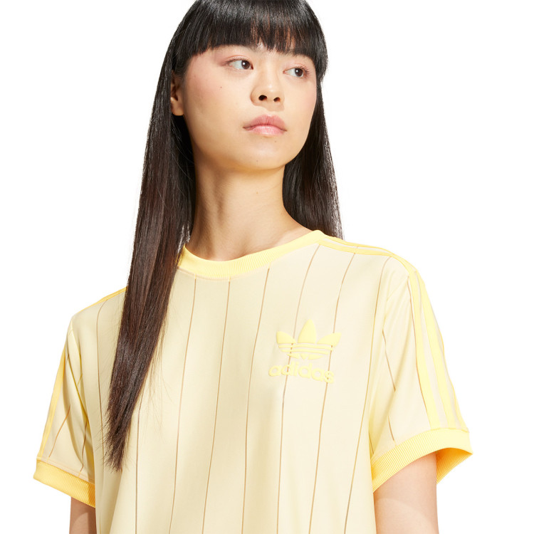 camiseta-adidas-3-stripe-mujer-almost-yellow-3