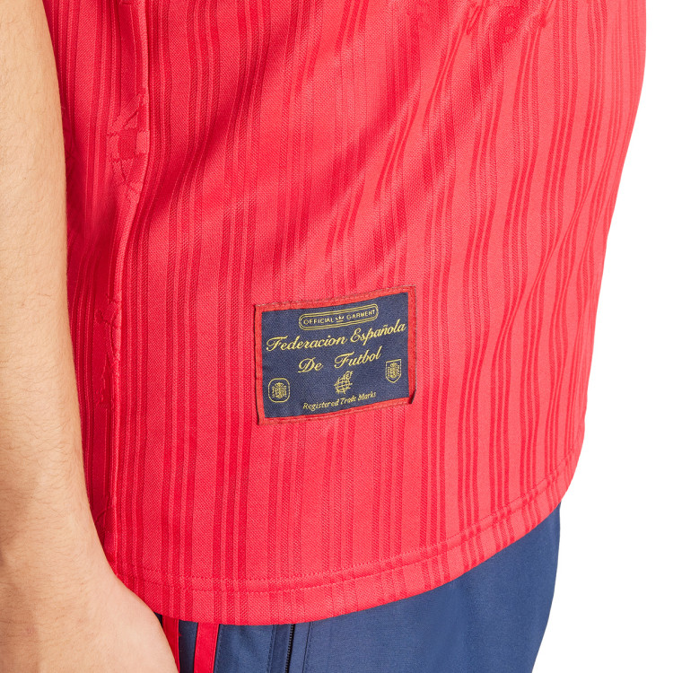 camiseta-adidas-espana-fanswear-retro-eurocopa-2024-bold-red-5