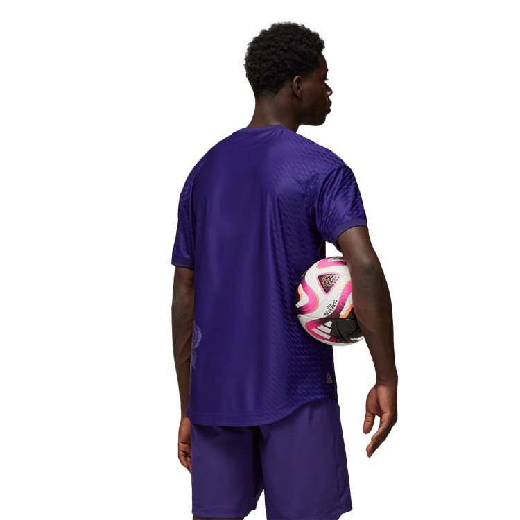 camiseta-adidas-real-madrid-cuarta-equipacion-2023-2024-dark-purple-1