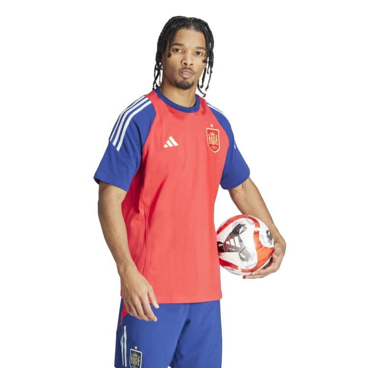 camiseta-adidas-espana-training-eurocopa-2024-ray-red-victory-blue-0