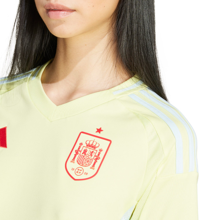 camiseta-adidas-espana-segunda-equipacion-eurocopa-2024-mujer-pulse-yellow-halo-mint-4