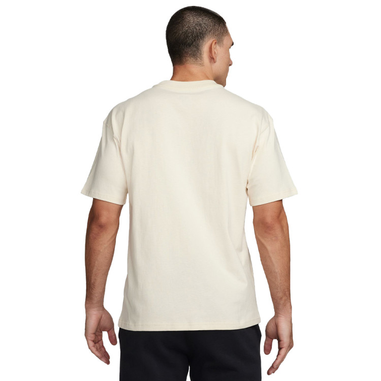camiseta-nike-chelsea-fc-fanswear-2023-2024-natural-1