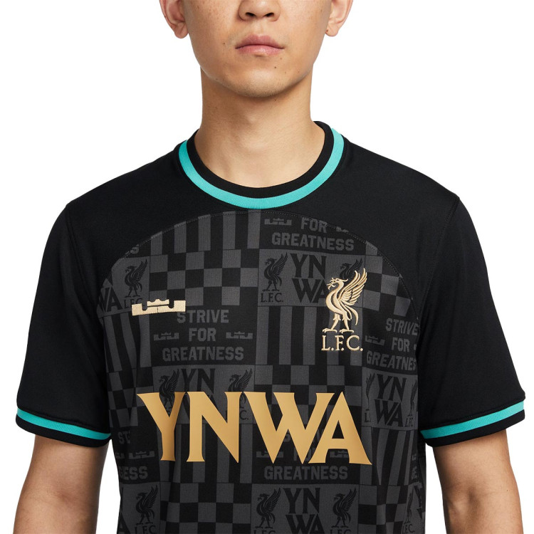 camiseta-nike-liverpool-fc-fanswear-2023-2024-black-washed-teal-truly-gold-3