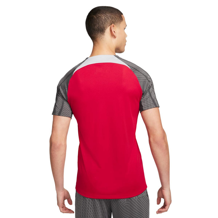 camiseta-nike-liverpool-fc-training-2023-2024-gym-red-anthracite-wolf-grey-1