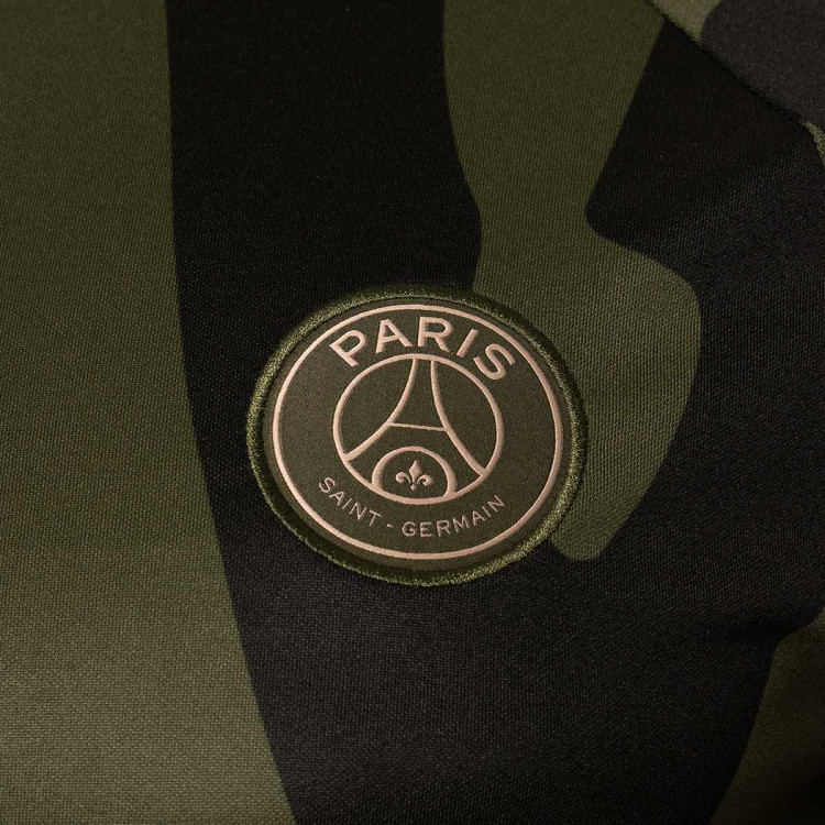 camiseta-nike-paris-saint-germain-fc-pre-match-2023-2024-rough-green-sequoia-dark-obsidian-hemp-2