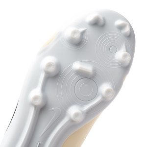 OUTSOLE-3