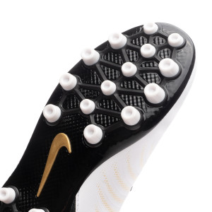 OUTSOLE-3