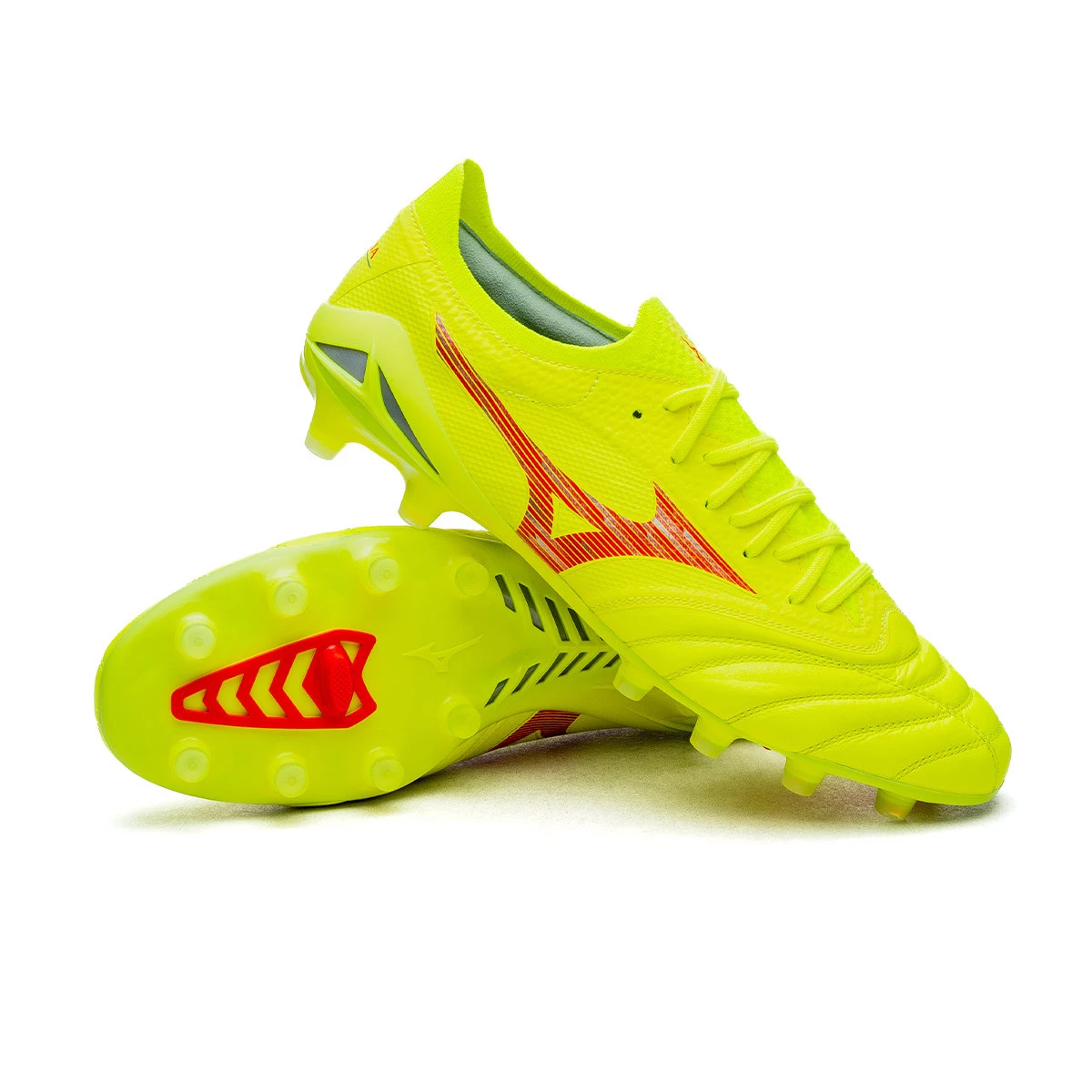 Mizuno leather football boots 2025