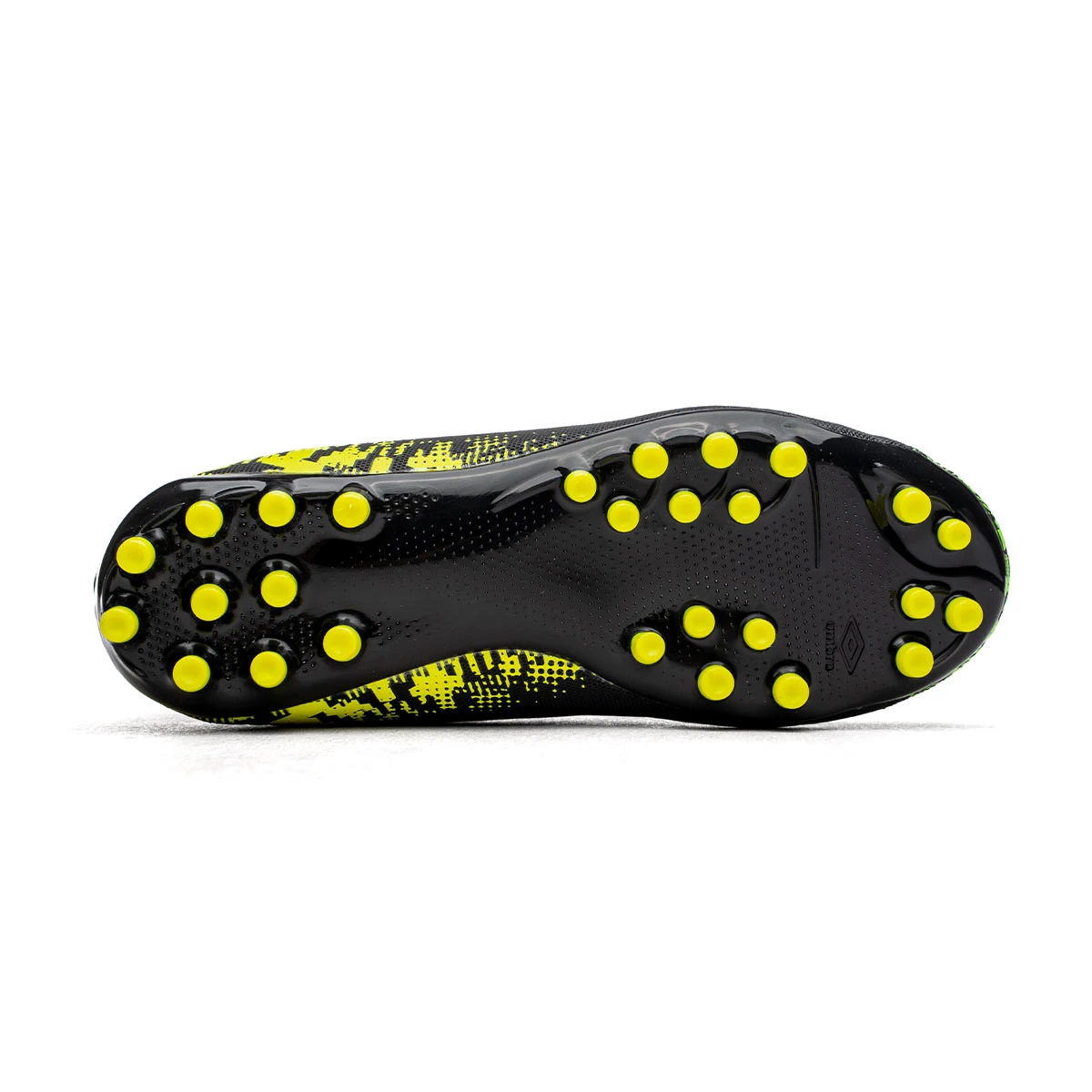 Umbro kids football boots hotsell