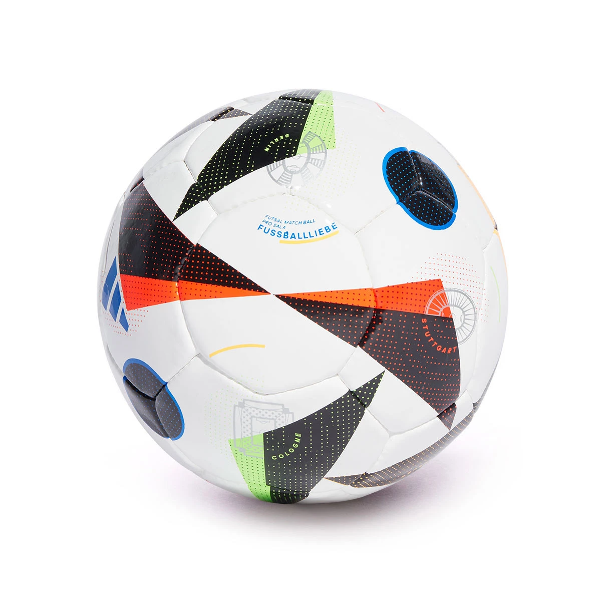 Adidas presenta 'Fussballliebe', el balón oficial para la Eurocopa 2024