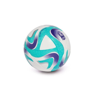 Balón Queens League