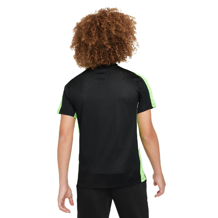 camiseta-nike-cr7-dri-fit-nino-black-green-strike-1