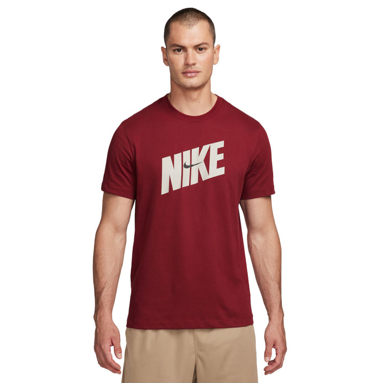 camiseta-nike-dri-fit-novelty-team-red-0