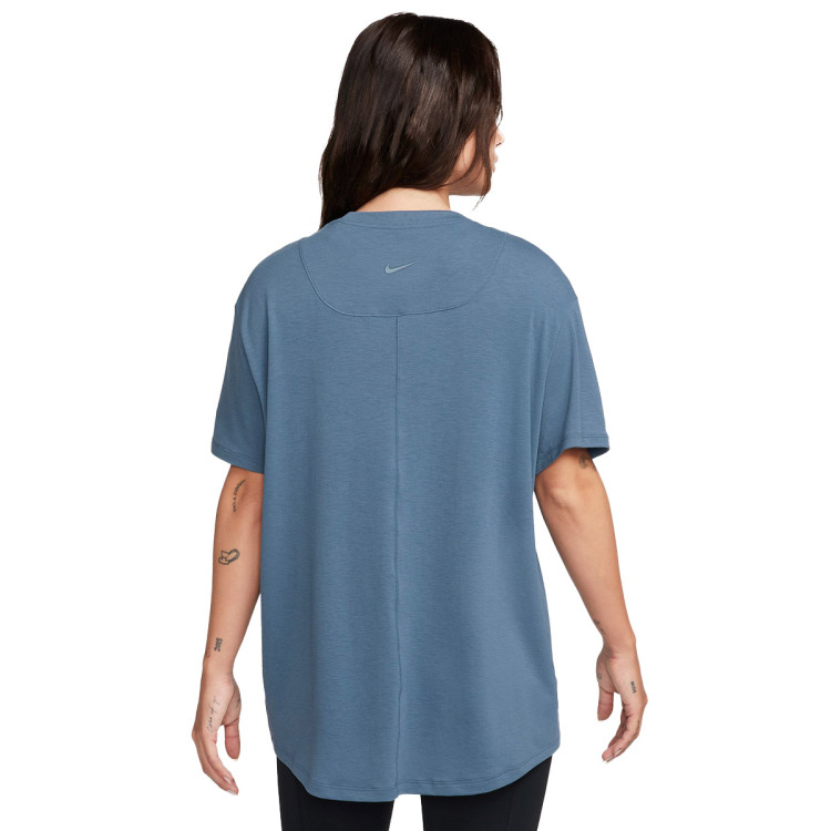 camiseta-nike-one-relaxed-mujer-diffused-blue-black-1