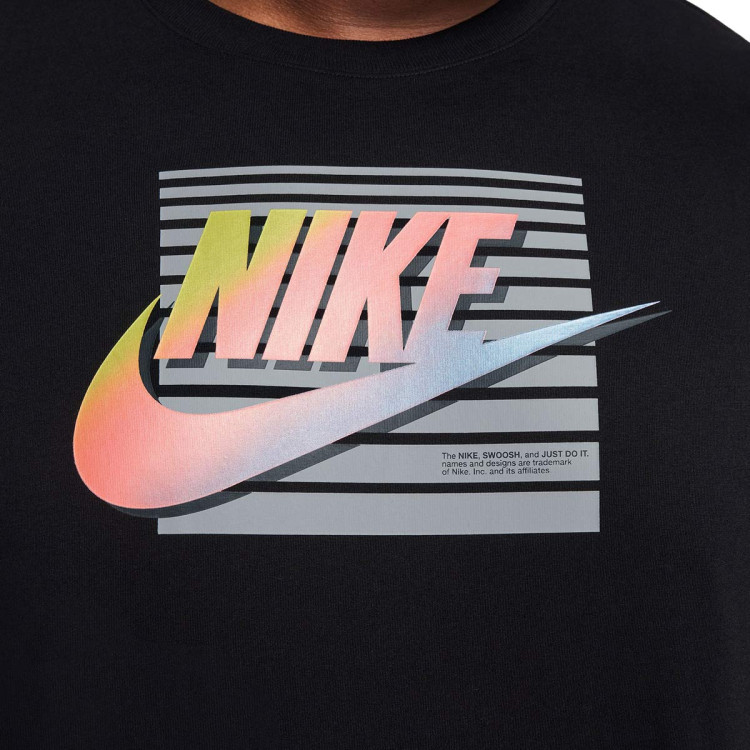 camiseta-nike-futura-platinum-tint-dark-obsidian-wolf-grey-4