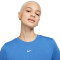 Camiseta Nike Essentials Crop Top Mujer