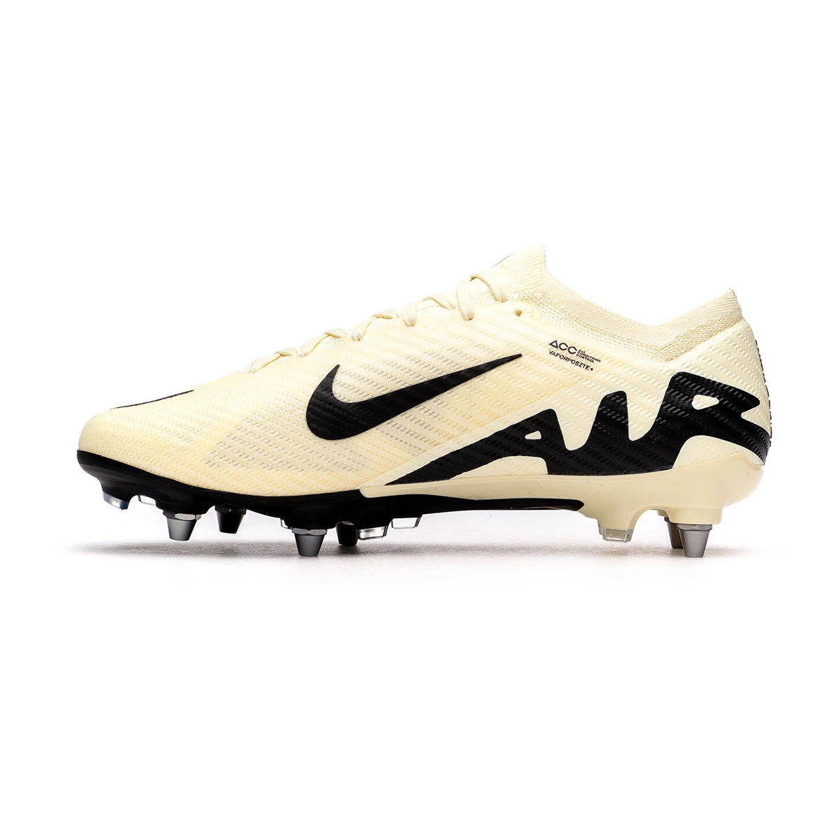Nike sales alpha boots