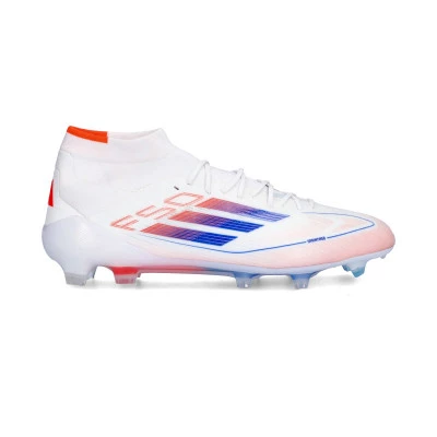 Taco de fútbol F50 Elite Mid FG Mujer