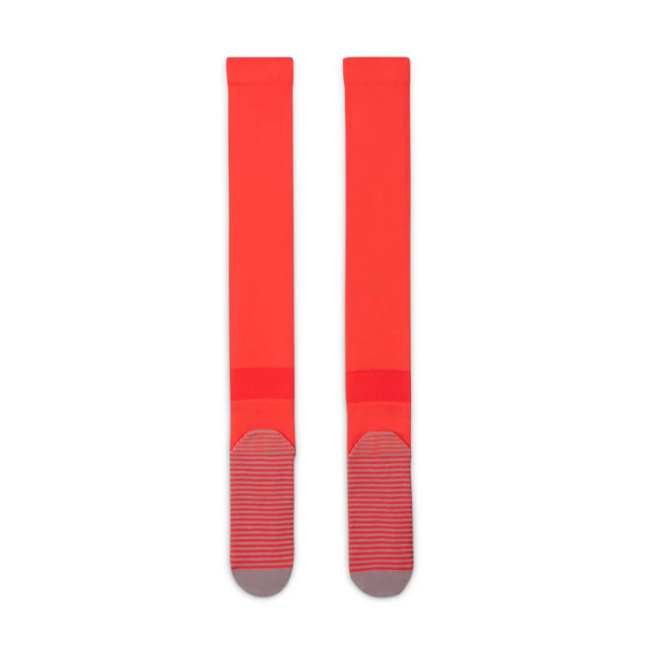 medias-nike-strike-wc22-team-bright-crimson-black-2