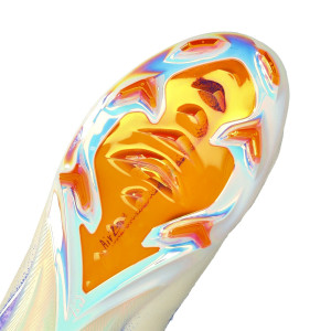 SOLA-3