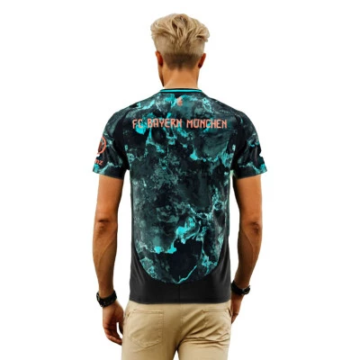 FC Bayern 2024-2025 Away Jersey
